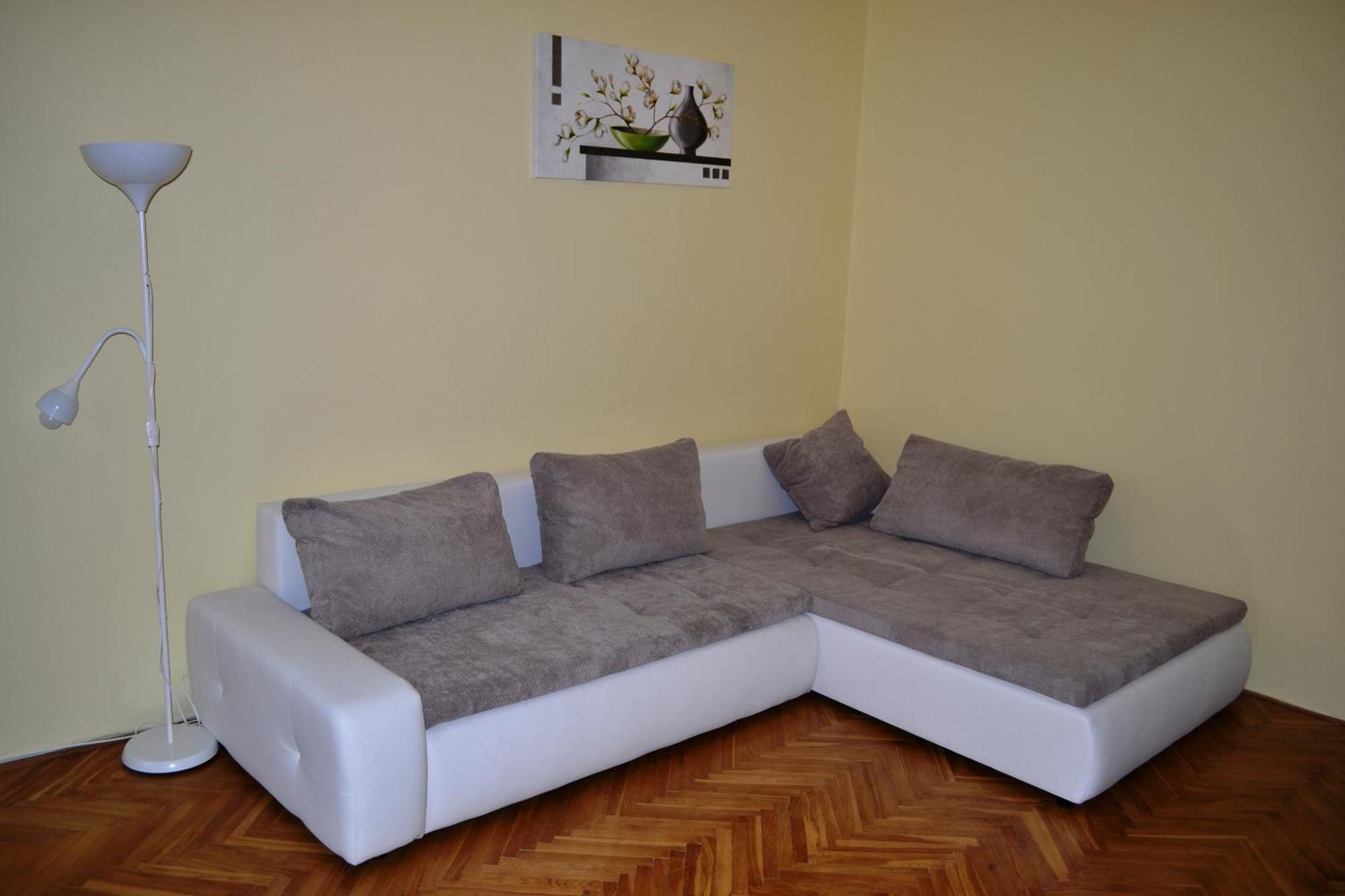 Sunflower 2Bdr Flat By Ruterra Praha Exteriér fotografie
