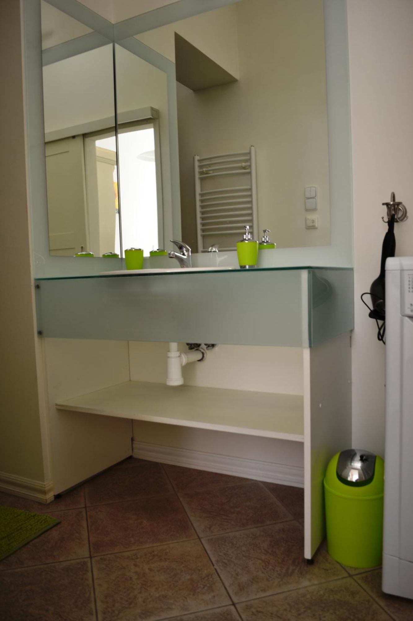 Sunflower 2Bdr Flat By Ruterra Praha Exteriér fotografie